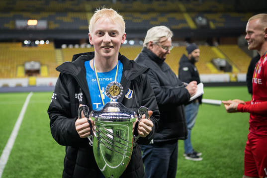 Halmstads Pontus Carlsson jublar