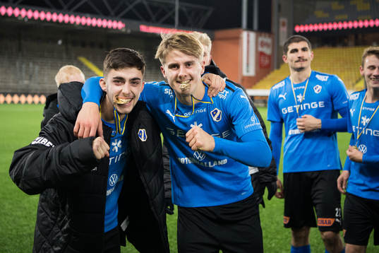 Halmstads spelare jublar
