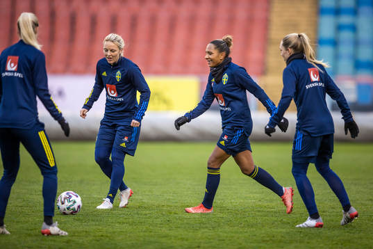 Jonna Andersson, Madelen Janogy och Elin Rubensson