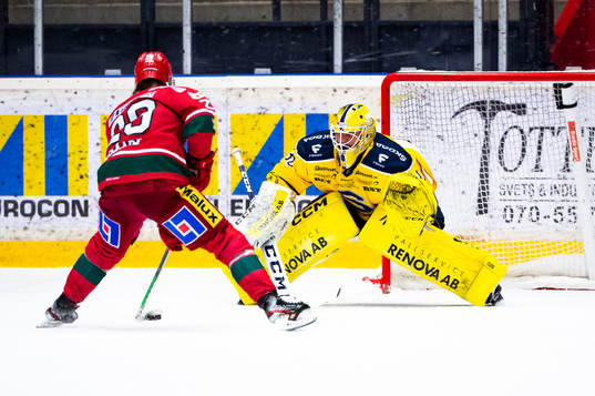 Modos Mikkel Aagaard avgör på straffar bakom