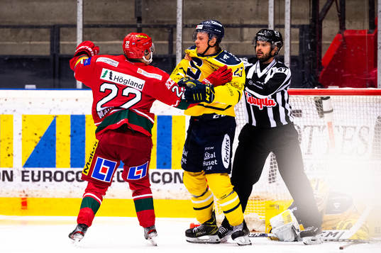 Modos Daniel Mannberg och Södertäljes Albert Sjöberg