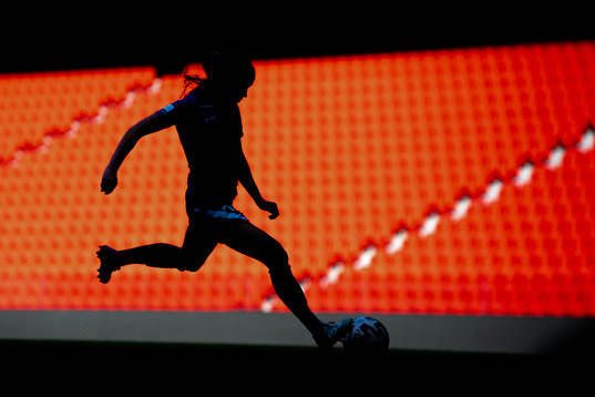 The silhouette of Guro Reiten of the Norwegian women's