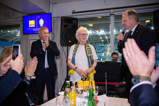 Ingrid Holmgren, the first Swedish female referee, and