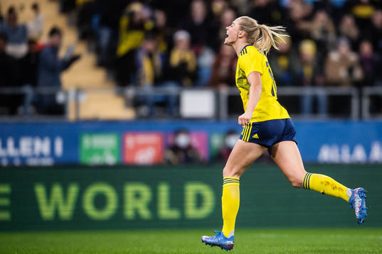 Fridolina Rolfö of Sweden celebrates