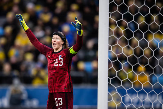 goalkeeper Tinja-Riikka Korpela of Finland
