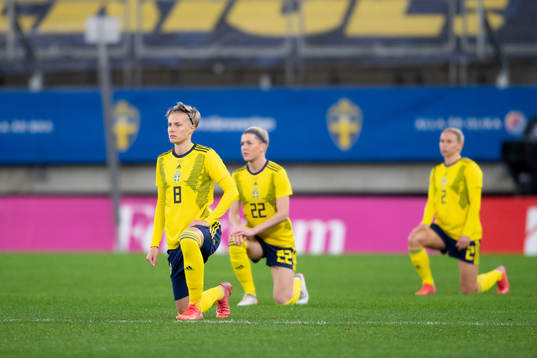 Lina Hurtig of Sweden takes a knee in support of the Black