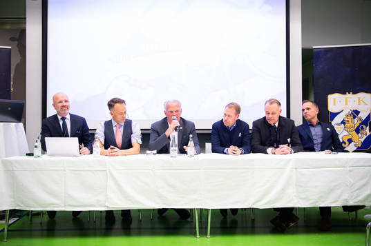 Sekreterare Peter Brandt, Ordförande Richard Berkling,