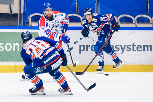 Oskarshamns Hynek Zohorna och Växjös Emil Forslund