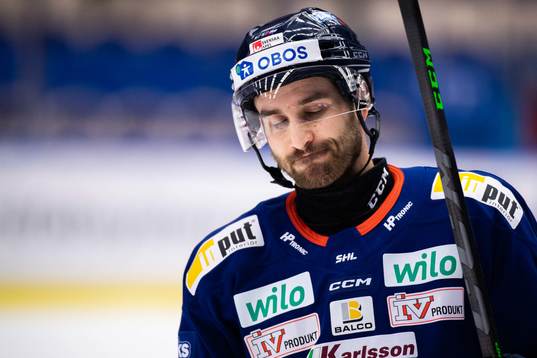 Växjös Andrew Calof deppar