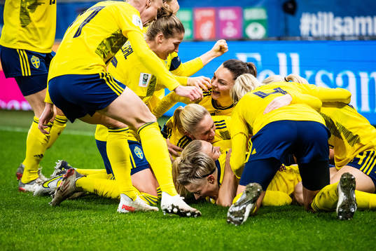 Lina Hurtig of Sweden celebrates scoring 2-1