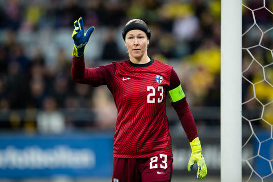 Goalkeeper Tinja-Riikka Korpela of Finland
