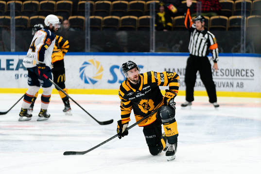 Skellefteås Melker Karlssonunder ishockeymatchen i SHL