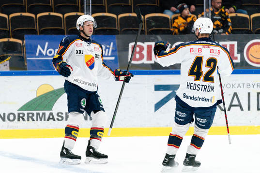 Djurgårdens Marc-Andre Gragnani och Ludvig Hedström