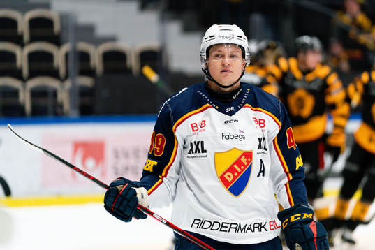 Djurgårdens Rhett Rakhshani deppar