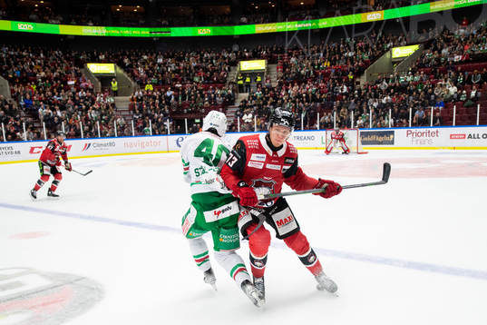 Rögles Oskar Stål Lyrenäs och Malmö Redhawks Adam Ollas