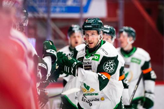 Färjestads Per Åslund jublar