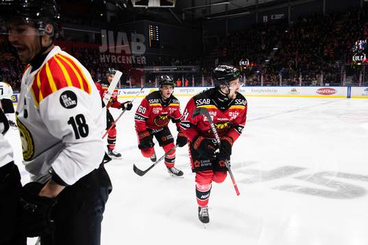 Luleås Brendan Shinnimin jublar