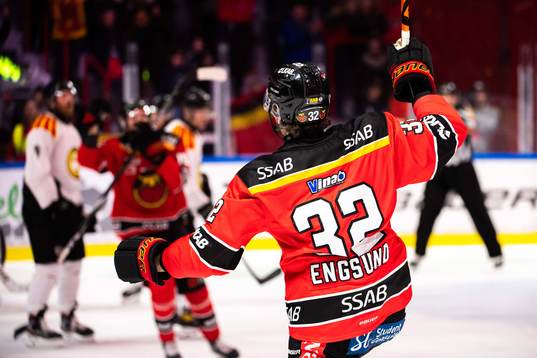 Luleås Oscar Engsund jublar