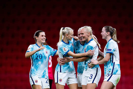Maria Thorisdottir of Norway celebrates