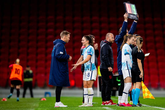 Martin Sjögren, head coach of Norway, and Vilde Bøe Risa