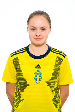 Thilda Gianello i F16-landslaget