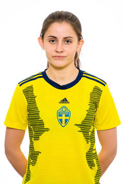 Nellie Granstam i F16-landslaget