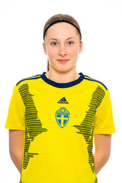 Josefin Baudou i F16-landslaget