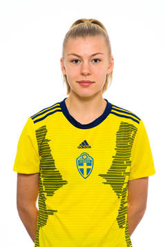 Matilda Larsson i F16-landslaget