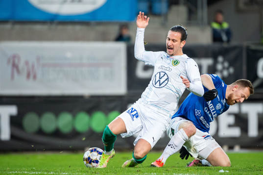 Jönköpings Edin Hamidovic och Trelleborgs Jesper Modig