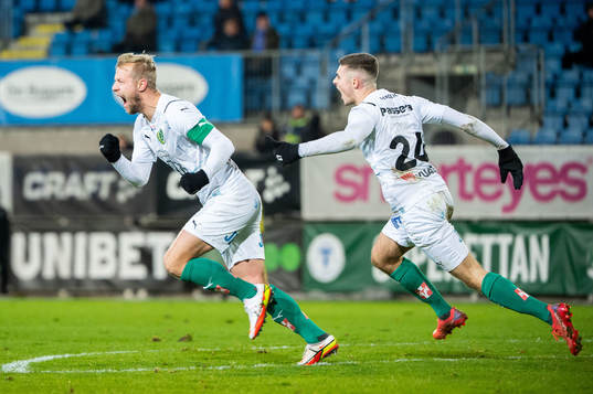 Jönköpings Sebastian Crona jublar