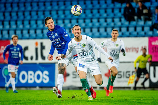 Jönköpings Edin Hamidovic mot Trelleborgs Isak Jönsson