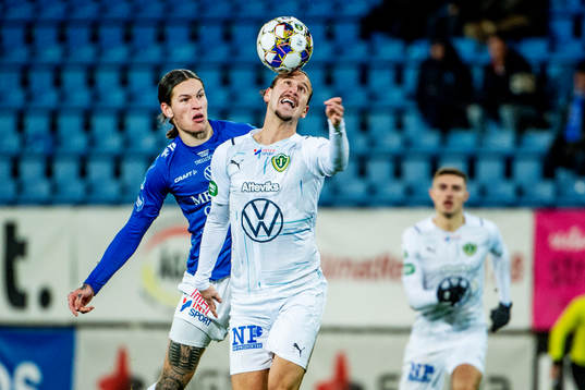 Jönköpings Edin Hamidovic mot Trelleborgs Isak Jönsson
