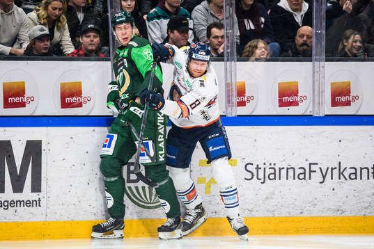 Färjestads Victor Ejdsell och Växjös Ludvig Claesson