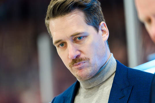 Växjös tränare Sam Hallam