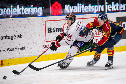 Örebros Kristian Näkyvä och Djurgårdens Linus Andersson