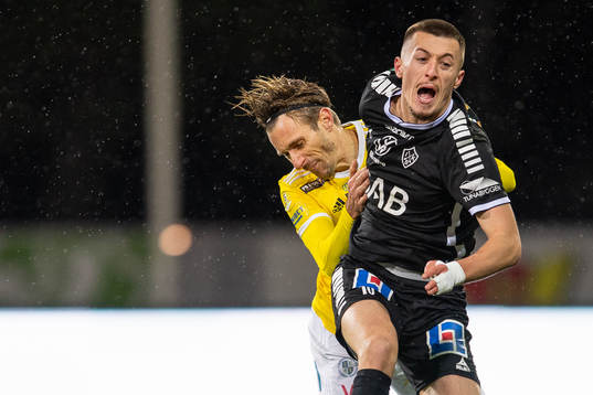 Falkenbergs Tobias Karlsson och Brages Leonard Pllana