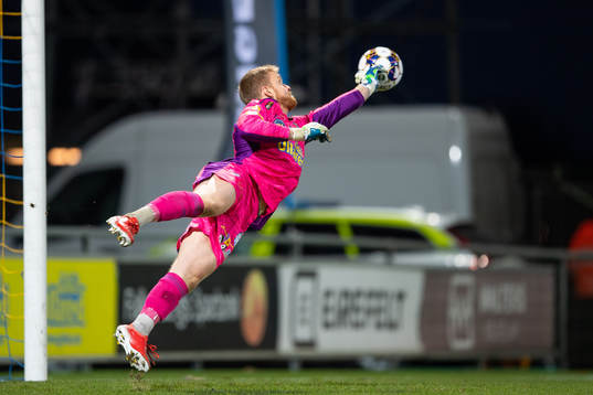 Falkenbergs målvakt Tim Erlandsson