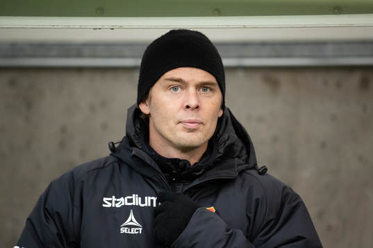 GAIS tränare Fredrik Holmberg innan  fotbollsmatchen i