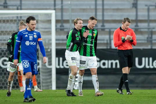 GAIS Simon Alexandersson jublar ihop med August Wängberg
