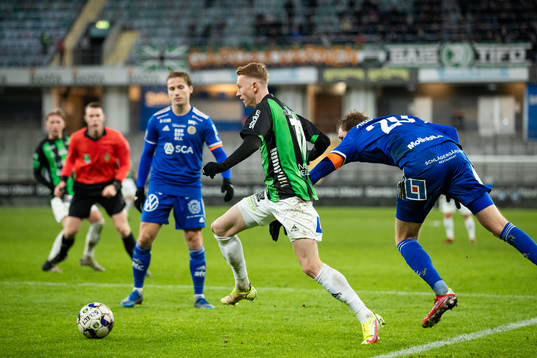 GAIS Julius Lindberg och Sundsvalls Niklas Dalhström