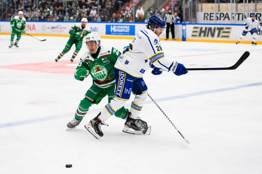 Rögles Tyler Kelleher och Leksands Justin Glenn Kloos