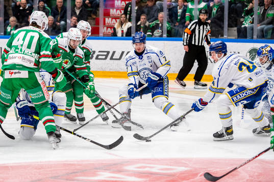 Rögles Ludvig Larsson och Leksands Benjamin Thomas