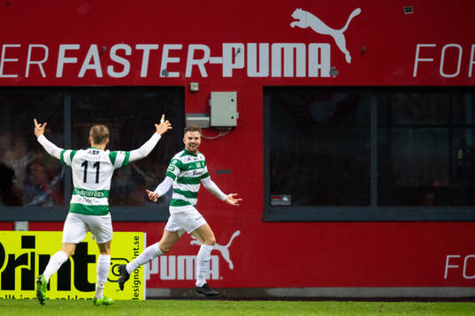 Västerås Erik Björndahl jublar