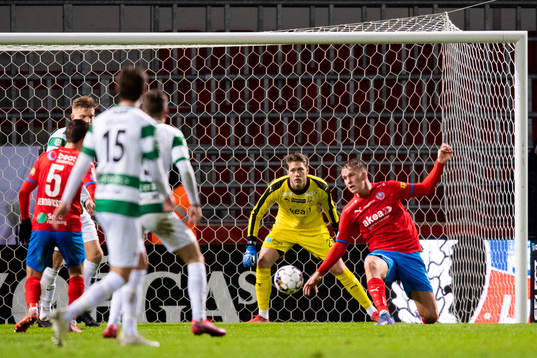 Helsingborgs målvakt Kalle Joelsson och Casper Widell