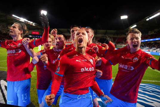 Bläddra bland fler bilder av Fotboll, Superettan, Helsingborg - Västerås SK