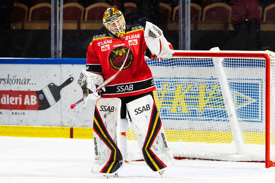 Luleås målvakt Joel Lassinantti jublar