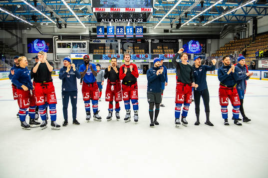 Oskarshamns spelare jublar