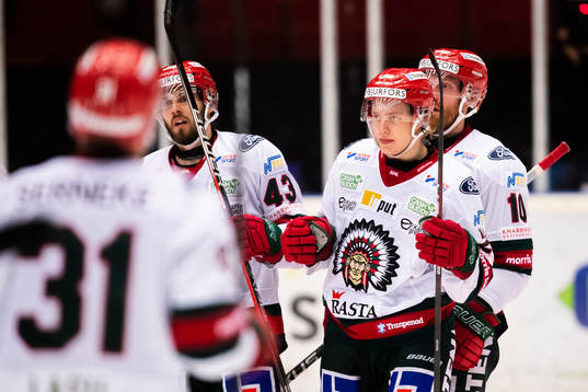 Frölundas Karl Henriksson jublar