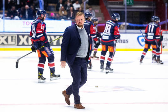 Linköpings tränare Klas Östman deppar