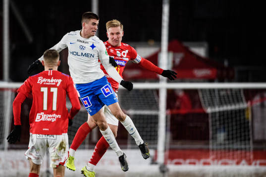 IFK Norrköpings Carl Björk och Degerfors Oliver Ekroth